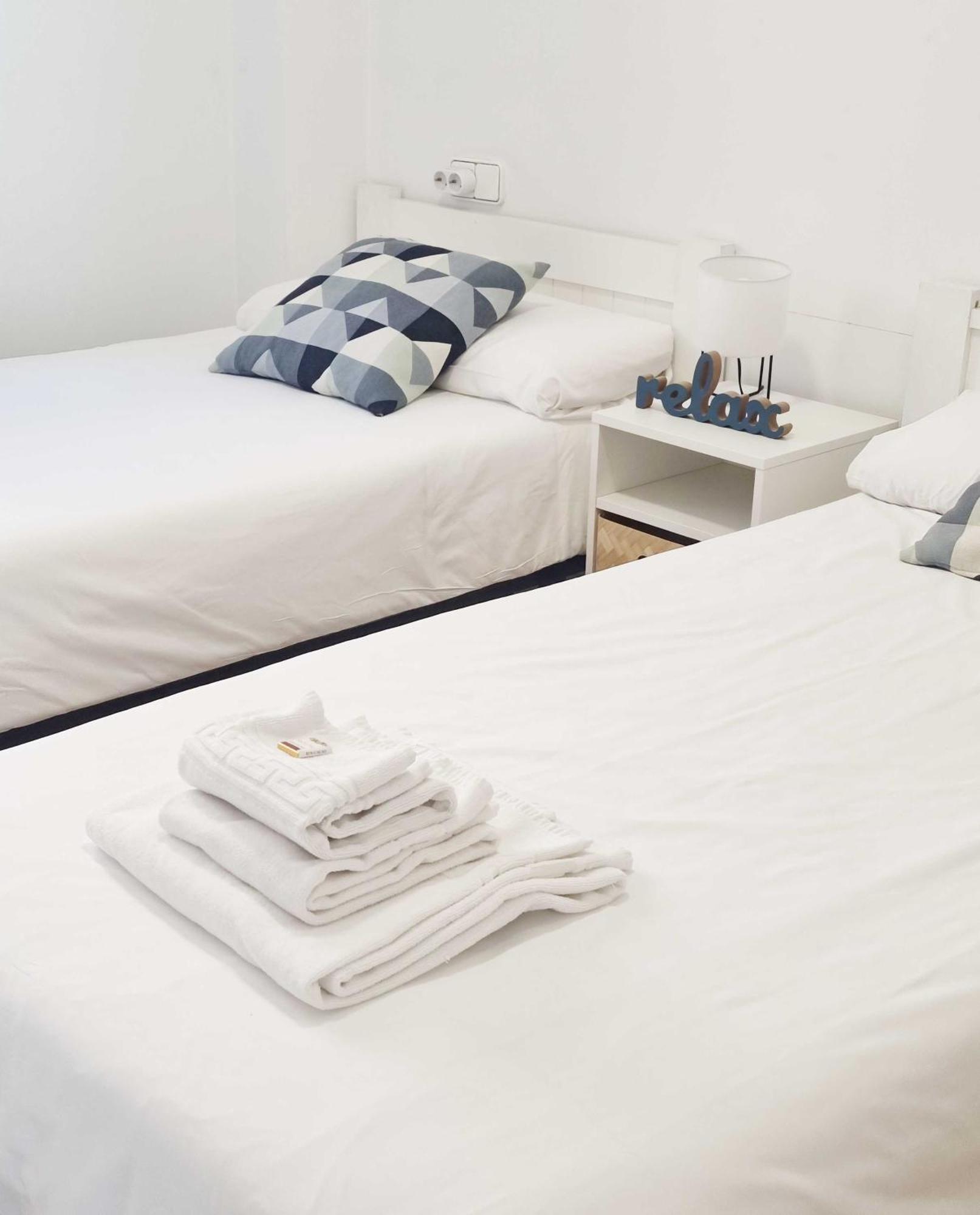 Arboleda Centro Con Parking Appartement Soria Buitenkant foto